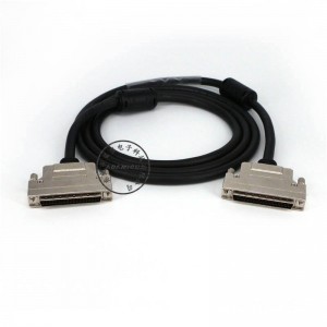 Flexibilní ovládací kabel Kabel SCSI, 68 pinů